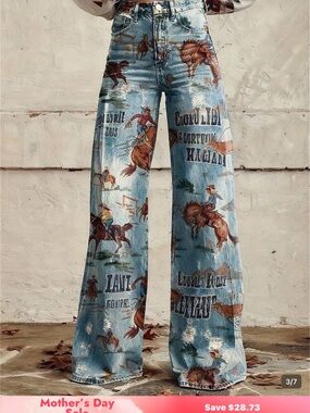 Wide Leg Printed Cowboy Jeans - Light Blue